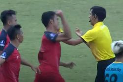 Ban kỷ luật VFF sẽ xử nặng cầu thủ đấm trọng tài