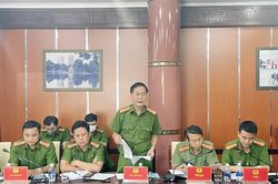 Họp rút kinh nghiệm việc chi viện chữa cháy tại Công ty TNHH Woochang
