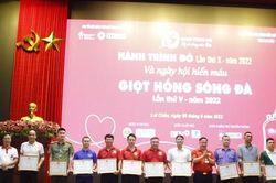 Lai Châu: Hơn 3.000 người tham gia hiến máu trong Ngày hội hiến máu 'Giọt hồng sông Đà' lần thứ V năm 2022.