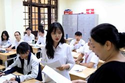 Hà Nội giữ ổn định thi vào lớp 10 chương trình song bằng