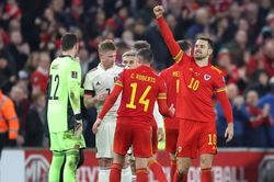 Soi kèo nhà cái Wales vs Bỉ. Nhận định, dự đoán bóng đá Nations League (01h45, 12/6)