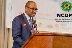 Nigeria đe dọa trừng phạt các công ty dầu khí không thúc đẩy việc chuyển giao công nghệ