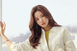 Ngày thời tiết chuyển mùa ẩm ướt mặc gì cho đẹp?