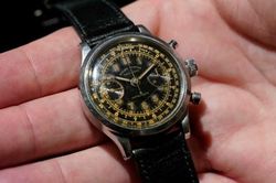 Chiếc đồng hồ Rolex từ thời Đức quốc xã được đấu giá gần 190.000 USDTin khácNhớ lời Bác dạy 'thi đua là yêu nước, yêu nước thì phải thi đua'Sẵn sàng cho kỳ thi tuyển sinh vào lớp 10