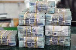 Nhân viên MB Bank, VPBank vướng lao lý sau vụ vận chuyển 30.000 tỷ