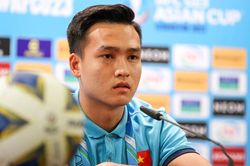 Bùi Hoàng Việt Anh: 'Cầu thủ Saudi Arabia nhanh và khéo'