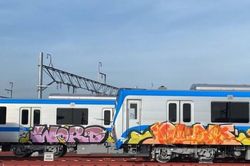 Xác minh các đoàn tàu metro số 1 bị vẽ bậy trong depot Long Bình