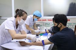Từ 15/6 đăng kí hưởng chế độ ốm đau bằng hình thức online