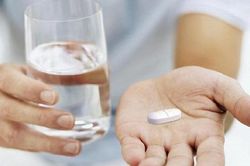 Lạm dụng thực phẩm chức năng tăng chiều cao, bé gái 5 tuổi bị viêm gan cấp