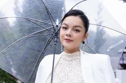 Giữa sóng gió thị phi khi mang bầu lần 3, Phạm Quỳnh Anh cảm ơn những 'người đặc biệt'
