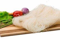 EU ngừng kiếm soát an toàn thực phẩm khẩn cấp đối với nhóm hàng bún, miến, phở, bánh đa của Việt Nam