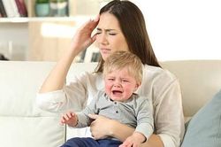 Chị gái buộc tôi làm người giữ trẻ miễn phí