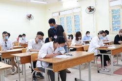 Tổ chức thi tốt nghiệp THPT: Quy trình chặt chẽ sao vẫn lọt kẽ hở