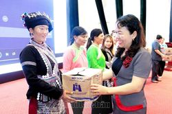 Xã Hội TRUYỀN HÌNH INTERNET Lai Châu qua ảnh