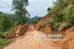 Cảnh báo điểm sạt lở nguy hiểm trên đường huyện 59ATin khácGiá thức ăn chăn nuôi tăng cao: Người chăn nuôi gặp khóNhớ lời Bác dạy 'thi đua là yêu nước, yêu nước thì phải thi đua'