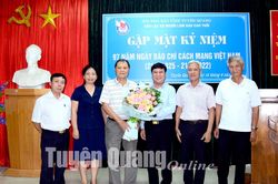 CLB Người làm báo cao tuổi gặp mặt kỷ niệm 97 năm Ngày Báo chí Cách mạng Việt Nam