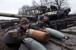 Xung đột Ukraine gây bất đồng nghiêm trọng trong nội bộ NATO