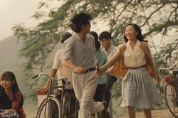 Vẻ trong trẻo hút hồn của Hoàng Hà vai Dao Ánh phim 'Em và Trịnh'