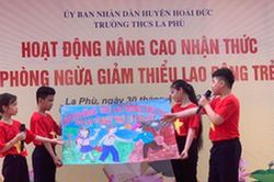 Giải bài toán 'khát' sân chơi cho trẻ em