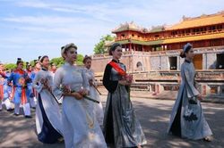 Sắp diễn ra chuỗi hoạt động quảng bá, tôn vinh áo dài Huế