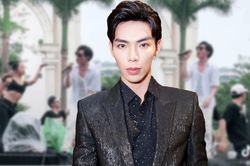 Clip: ERIK tổng duyệt hát cực hăng say đến nổi cả gân cổ, fan lo nam ca sĩ sẽ lại tiếp tục gặp sự cố này?