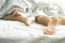 Thi thể bé trai dưới kênh tiết lộ mối quan hệ bất chính của mẹ