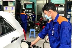 Giá xăng liên tục 'leo thang', Bộ Tài chính đề nghị giảm tối đa thuế bảo vệ môi trường