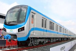 TP. HCM: Hai đoàn tàu metro số 1 bị vẽ bậy đã được phục hồi nguyên trạng