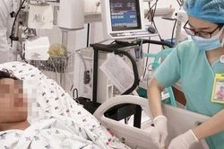 Nam sinh 15 tuổi nguy kịch do sốt xuất huyết đồng nhiễm bão cytokine