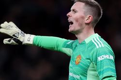 MU giải thoát cho thủ thành Dean Henderson
