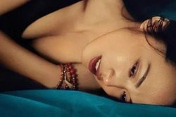 3 năm giữ gìn chờ đợi thời khắc tân hôn thiêng liêng, đêm động phòng nhìn vết cào trên lưng chồng mà tôi căm hận đến tột cùng