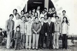 Thơ chọn - Lời bình: Những trang báo cũ