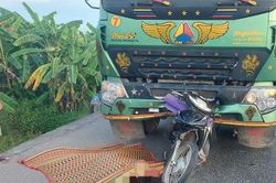 Người đàn ông tử vong dưới bánh xe tải sau vụ tai nạn liên hoàn