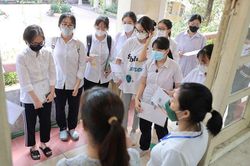 Gần 107.000 thí sinh Hà Nội làm thủ tục dự thi tuyển sinh vào lớp 10 THPT