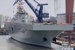 Trung Quốc hạ thủy tàu sân bay thứ ba sản xuất trong nước
