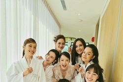 Mai Phương Thúy, Hoàng Thùy Linh dự tiệc độc thân của Minh Hằng
