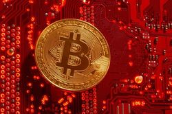 Giá Bitcoin thủng mốc 19.000 USD
