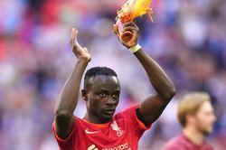 Liverpool hạ giá, đồng ý bán Sadio Mane cho Bayern