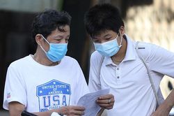Hình ảnh: Thí sinh Hà Nội thi môn cuối kỳ thi vào lớp 10 THPT công lập năm học 2022-2023