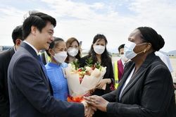 Chủ tịch Quốc hội Cộng hòa Mozambique thăm chính thức Việt Nam