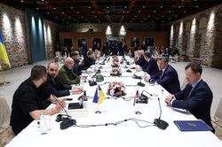 Nhà đàm phán Ukraine nói đàm phán với Nga có thể sẽ nối lại vào cuối tháng 8