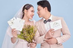Hồ Bích Trâm hé lộ không gian tổ chức lễ cưới hoành tráng, ngập tràn sắc hoa