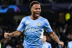 Báo Anh: 'Chelsea sắp hoàn tất thương vụ Sterling'