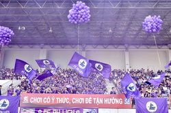Bóng lăn tuần qua: 'Chơi có ý thức, chơi để tận hưởng'