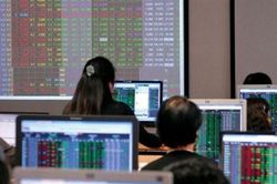 VN Index 'thủng' ngưỡng hỗ trợ 1.200 điểm, nhà đầu tư nháo nhào bán cắt lỗ