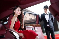 Bạn trai lương tháng 90 triệu, thế mà lại than nghèo khó với mẹ và lý do anh ấy đưa ra làm tim tôi đau đến tê dại