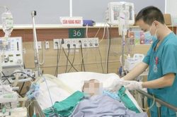 1 người tử vong, 4 người ngộ độc nặng sau khi ăn bánh trôi ngô