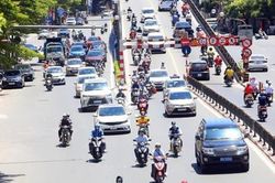 Bắc Bộ tiếp tục nắng gắt, chiều tối khả năng có mưa rào và dông