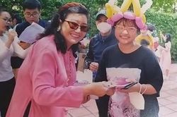 NSND Kim Cương chung tay chăm lo trẻ mồ côi vì Covid-19