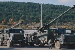 Nga 'bắt sống' 2 pháo tự hành CAESAR Pháp vừa giao cho Ukraine?